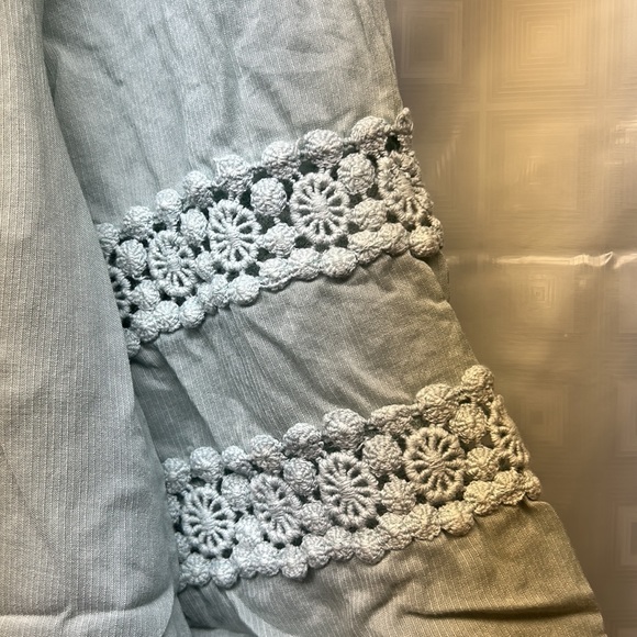 J Peterman top with crochet detail size S - Picture 3 of 4